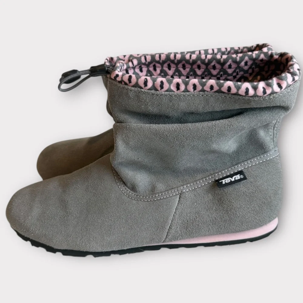 Teva Ladies Mush Atoll Grey Ankle Boot Sz 7